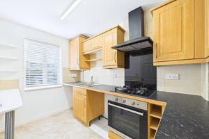 Kitchen - click for photo gallery